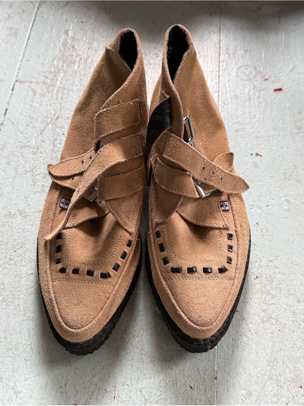 RARE TUK Men’s 3 Buckle Pointed Creepers in Beige Suede